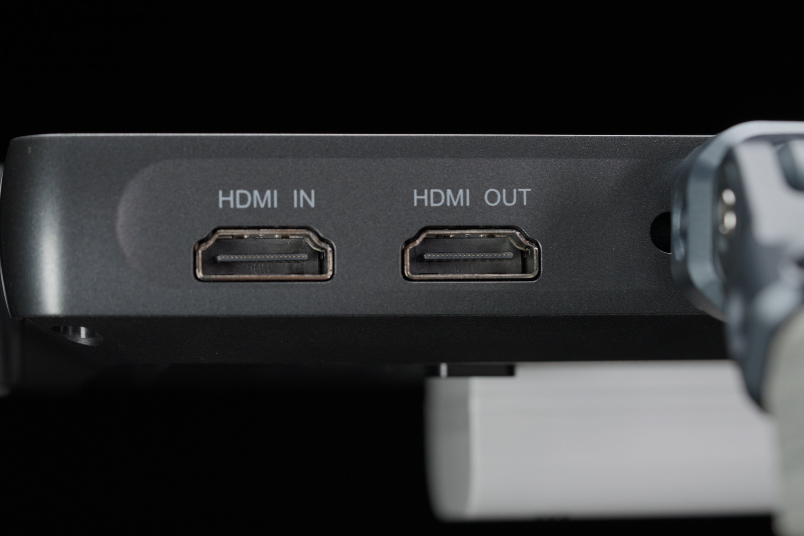 4K video camera monitor with SDI, HDMI loop-out