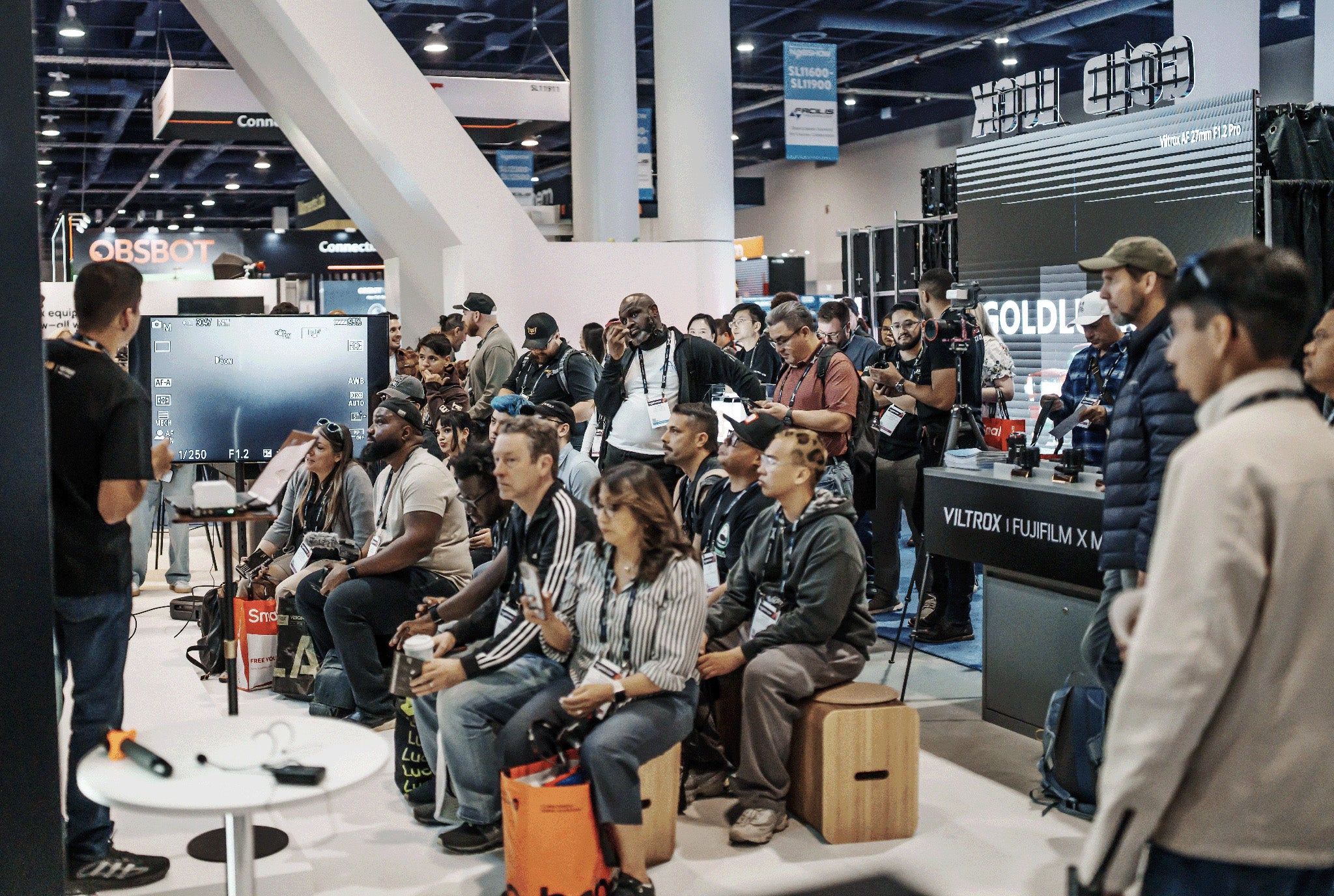 Viltrox K60 tube light