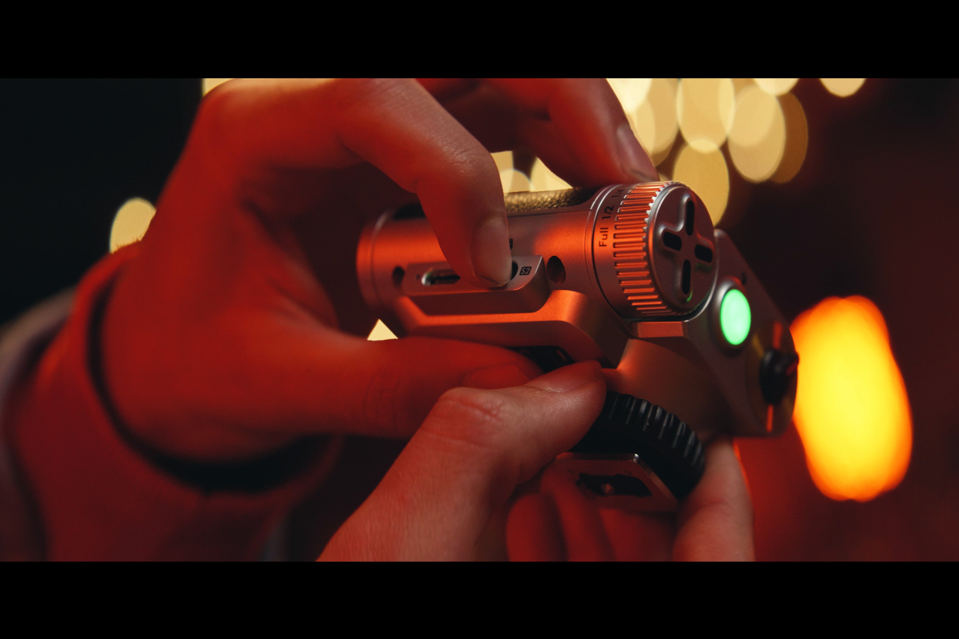 28mm Coverage Camera Flash